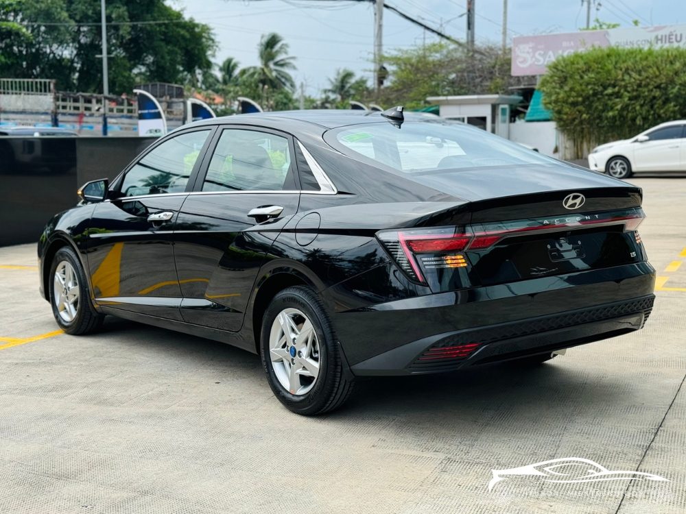 Hình ảnh xe Hyundai Accent AT Đặc Biệt màu Đen 2025