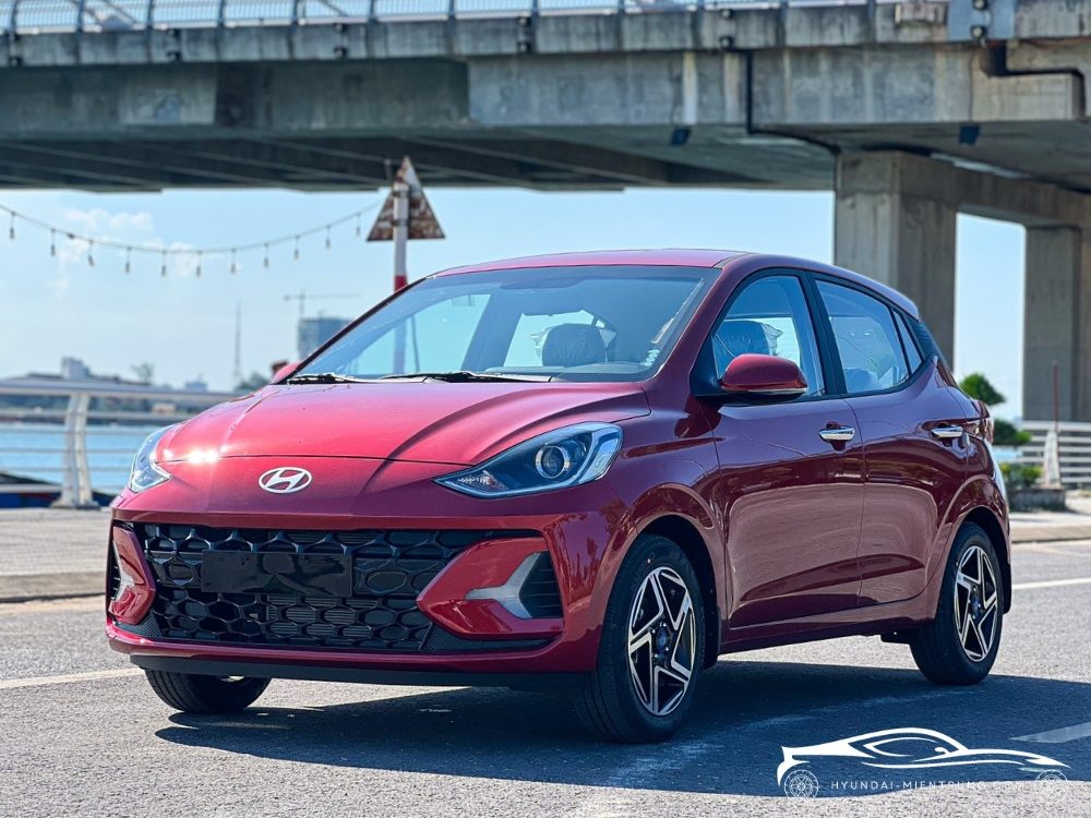 Hình ảnh xe Hyundai Grand I10 Hatchback AT màu Đỏ 2025