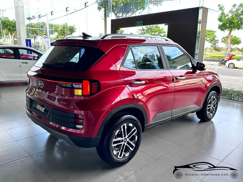 Hình ảnh xe Hyundai Venue Đặc Biệt màu Đỏ 2025