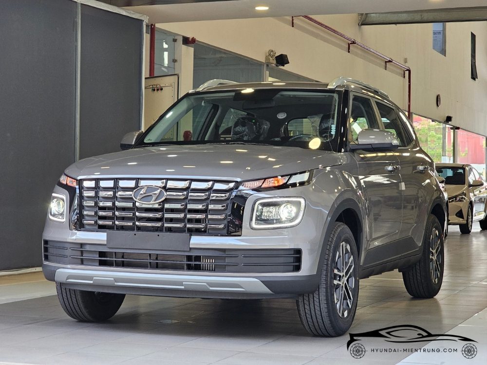 Hình ảnh xe Hyundai Venue Đặc Biệt màu Xám Kim Loại 2025