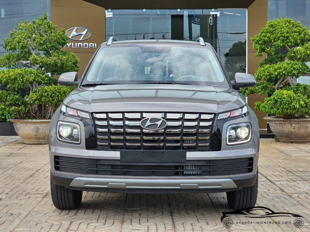 Hình ảnh xe Hyundai Venue Đặc Biệt màu Xám Kim Loại 2025