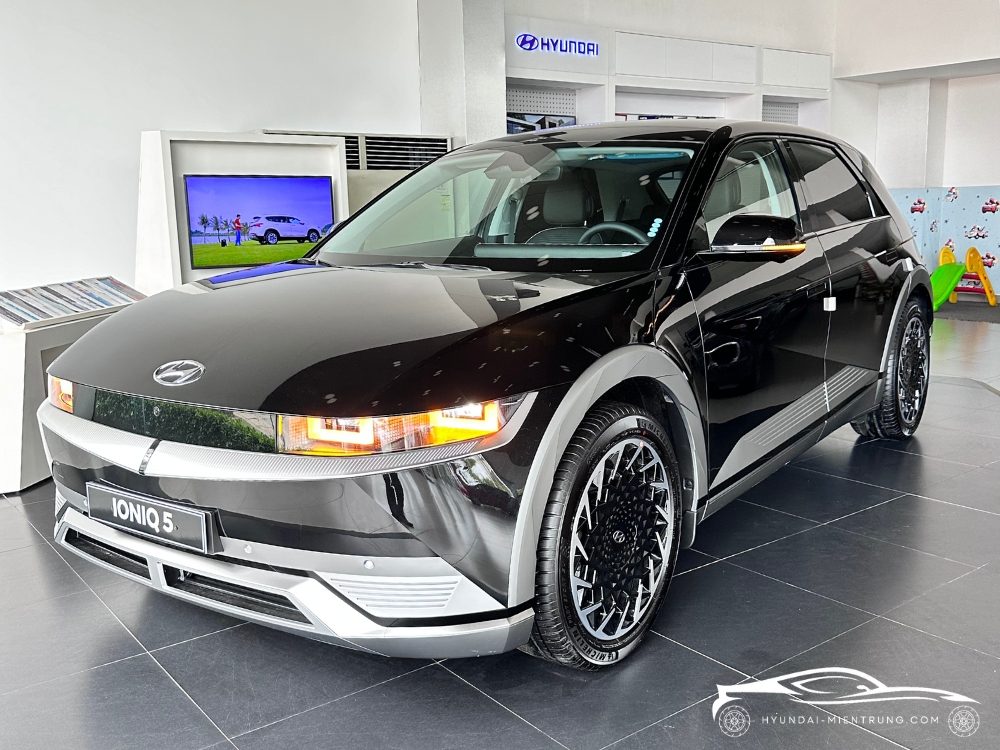 Hình ảnh xe Hyundai Ioniq 5 Prestige màu Đen 2025