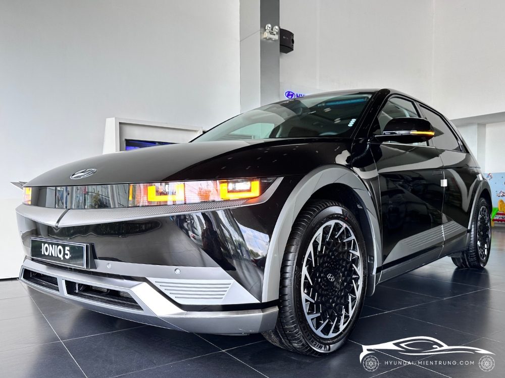 Hình ảnh xe Hyundai Ioniq 5 Prestige màu Đen 2025