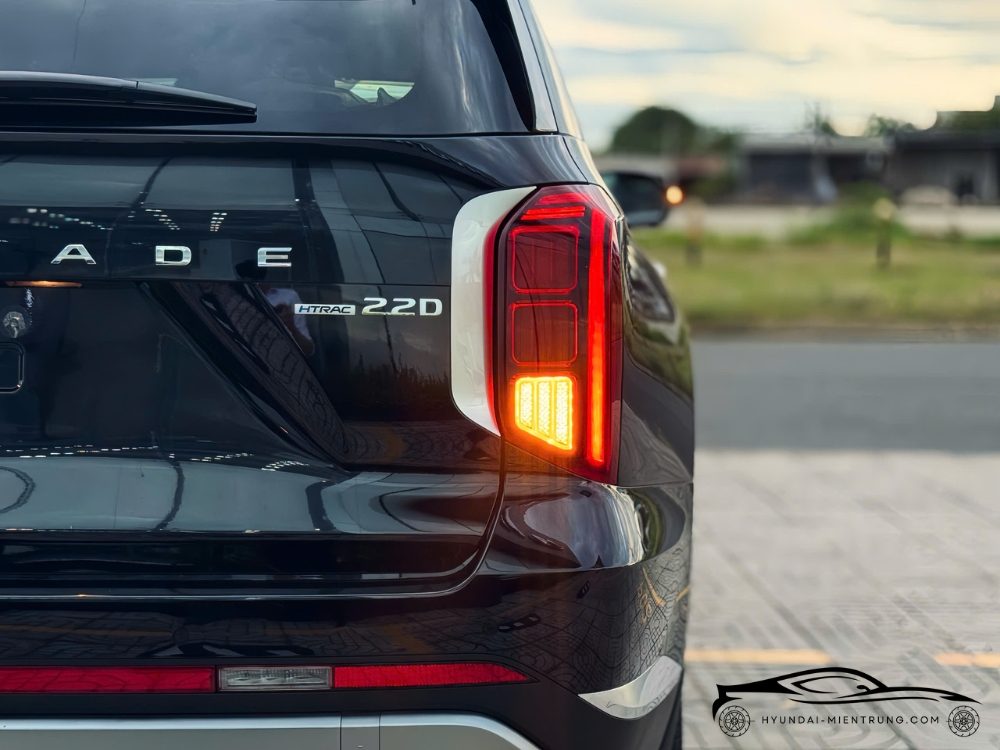 Hình ảnh xe Hyundai Palisade Prestige màu Đen 2025