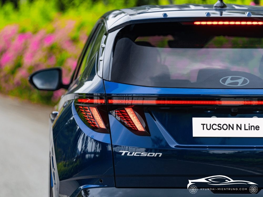 Hình ảnh xe Hyundai Tucson N-Line màu Xanh Dương 2025