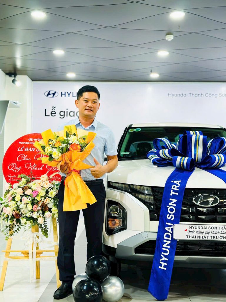 Lễ giao xe tại showroom Hyundai Sơn Trà – ảnh 3