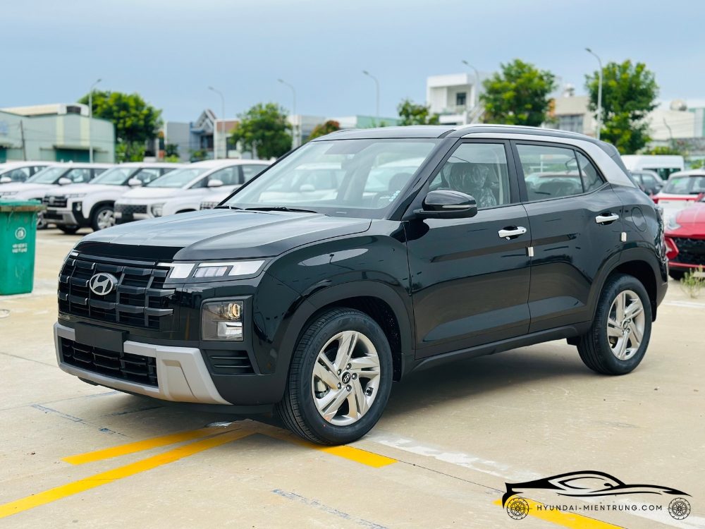 Hình ảnh xe Hyundai Creta Tiêu Chuẩn màu Đen