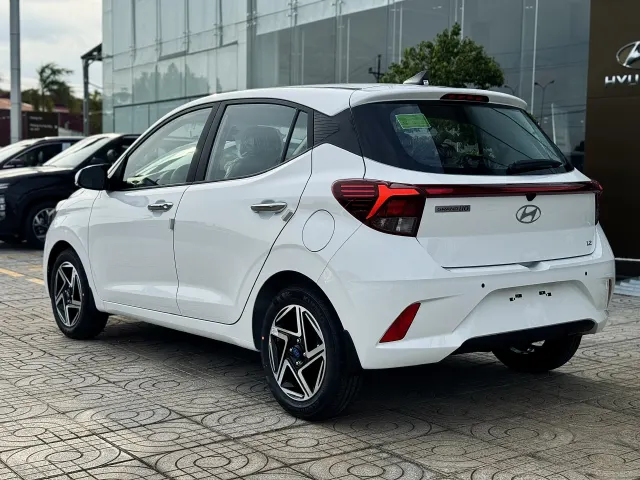 Hyundai Grand i10 Hatchback – ảnh xe hyundai grand i10 hatchback màu trắng