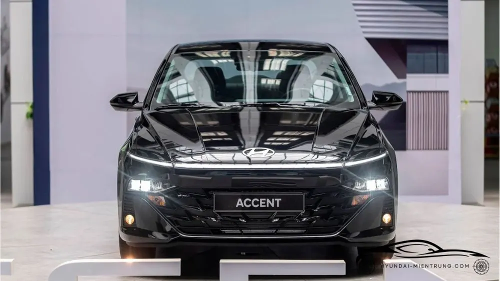 Hình ảnh xe Hyundai Accent AT Cao Cấp màu Đen 2025