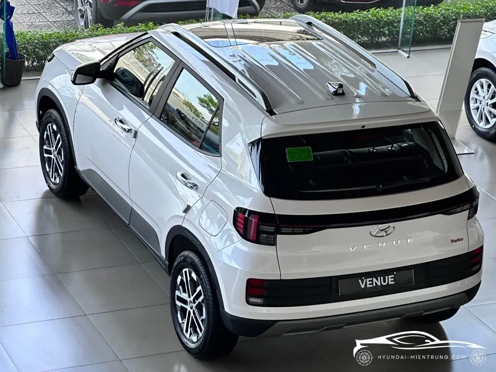 Hình ảnh xe Hyundai Venue Đặc Biệt màu Trắng 2025