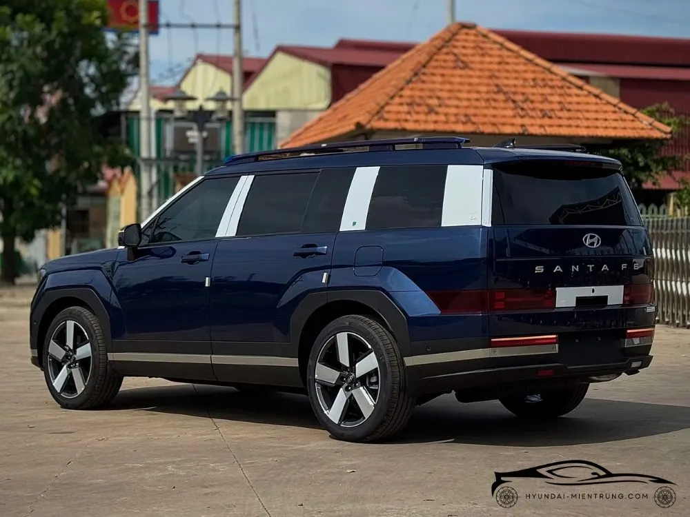 Hình ảnh xe Hyundai SantaFe Prestige màu Xanh Dương 2025