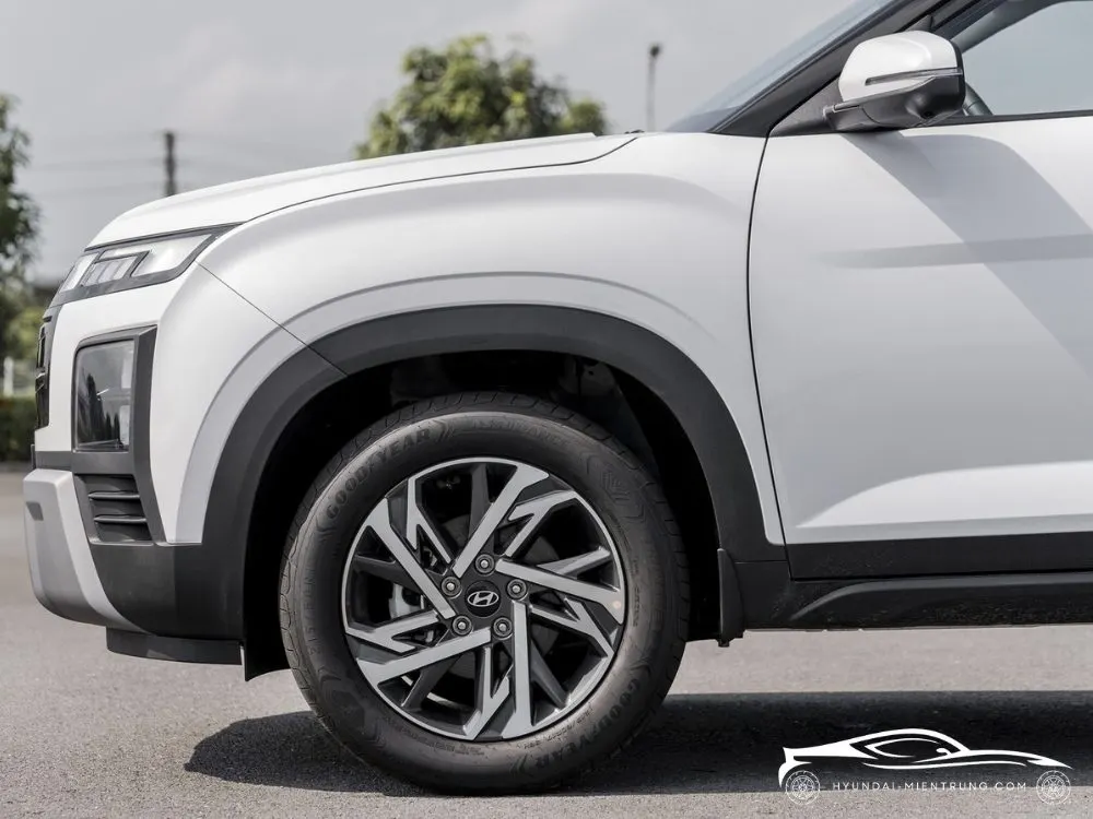 ảnh xe Hyundai Creta 2025 phiên bản Cao Cấp màu Trắng