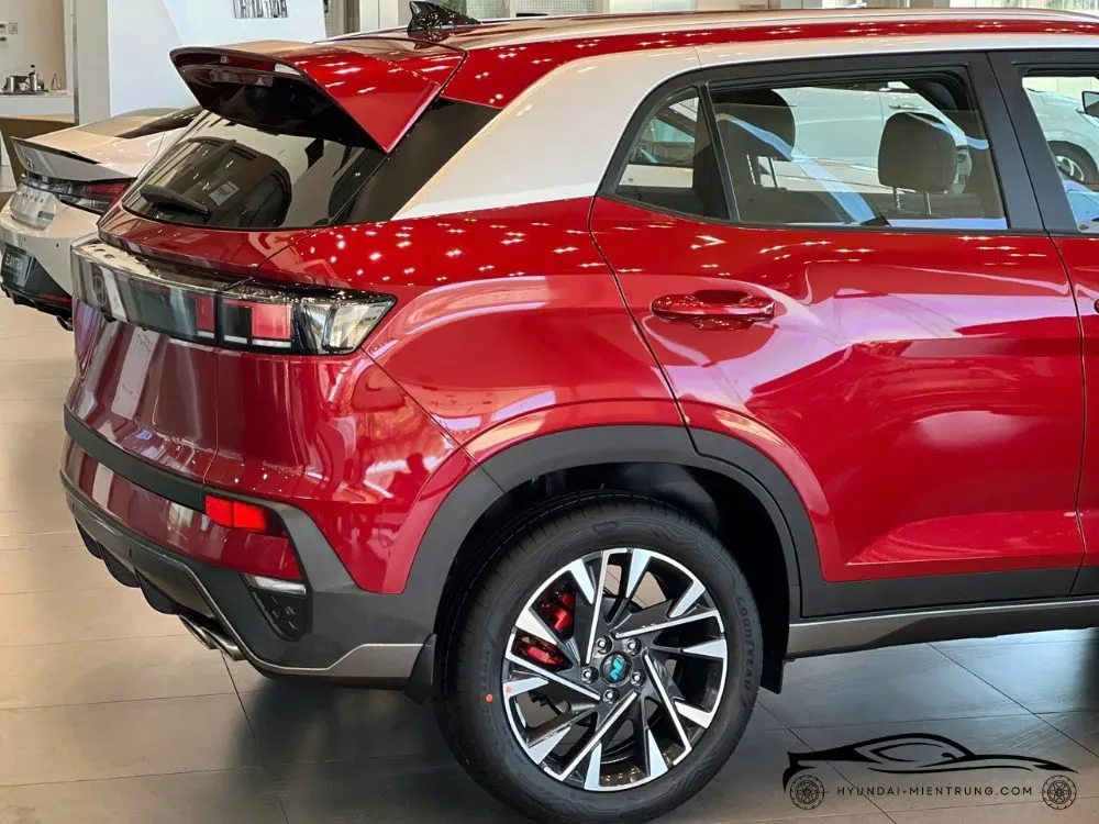 Hình ảnh xe Hyundai Creta N-Line màu Đỏ 2025