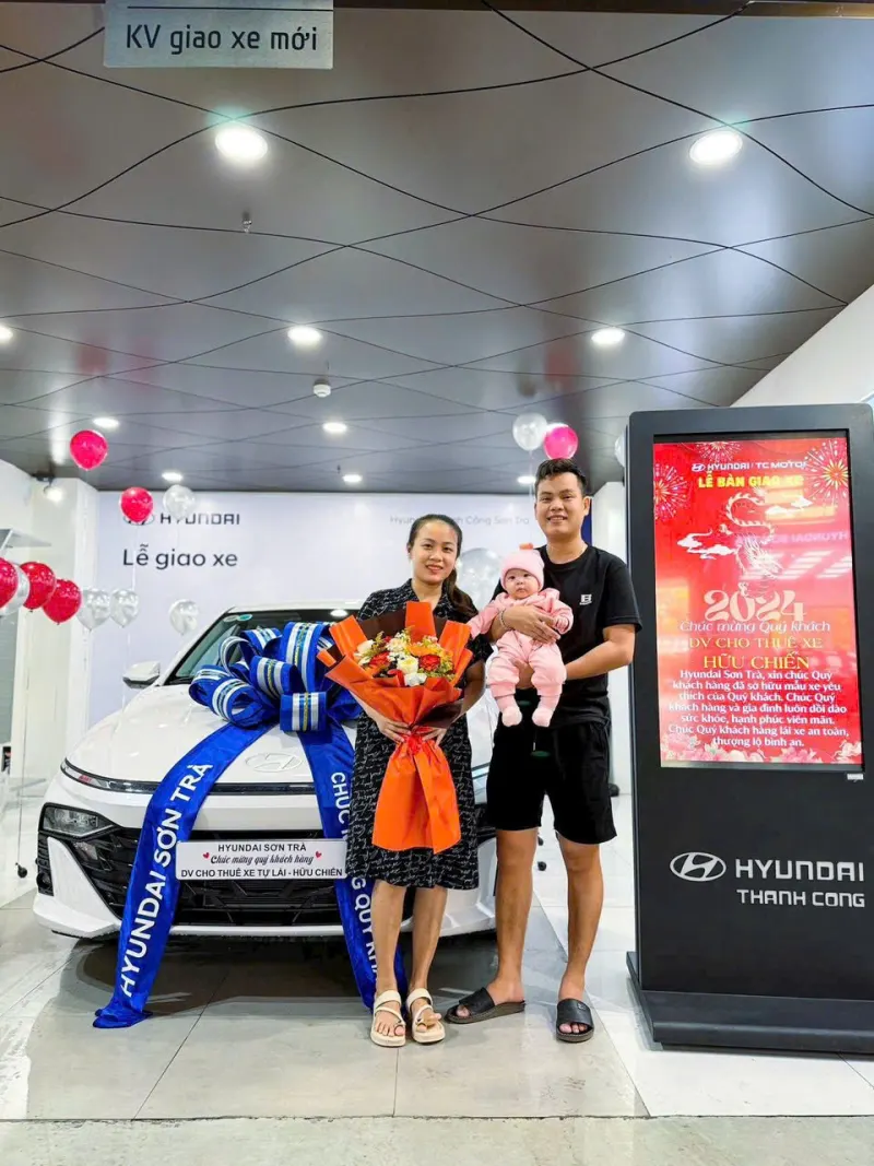 Lễ giao xe tại showroom Hyundai Sơn Trà – ảnh 1