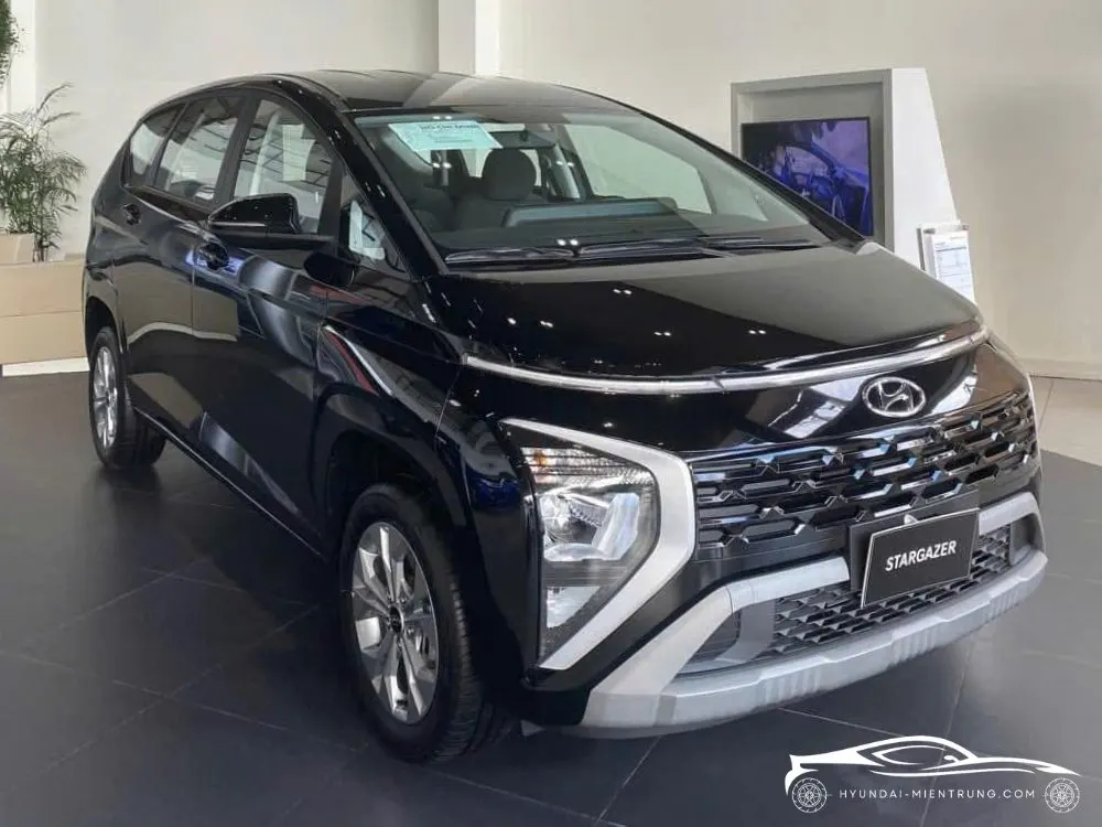Hình ảnh xe Hyundai Stargazer Tiêu Chuẩn màu Đen 2025
