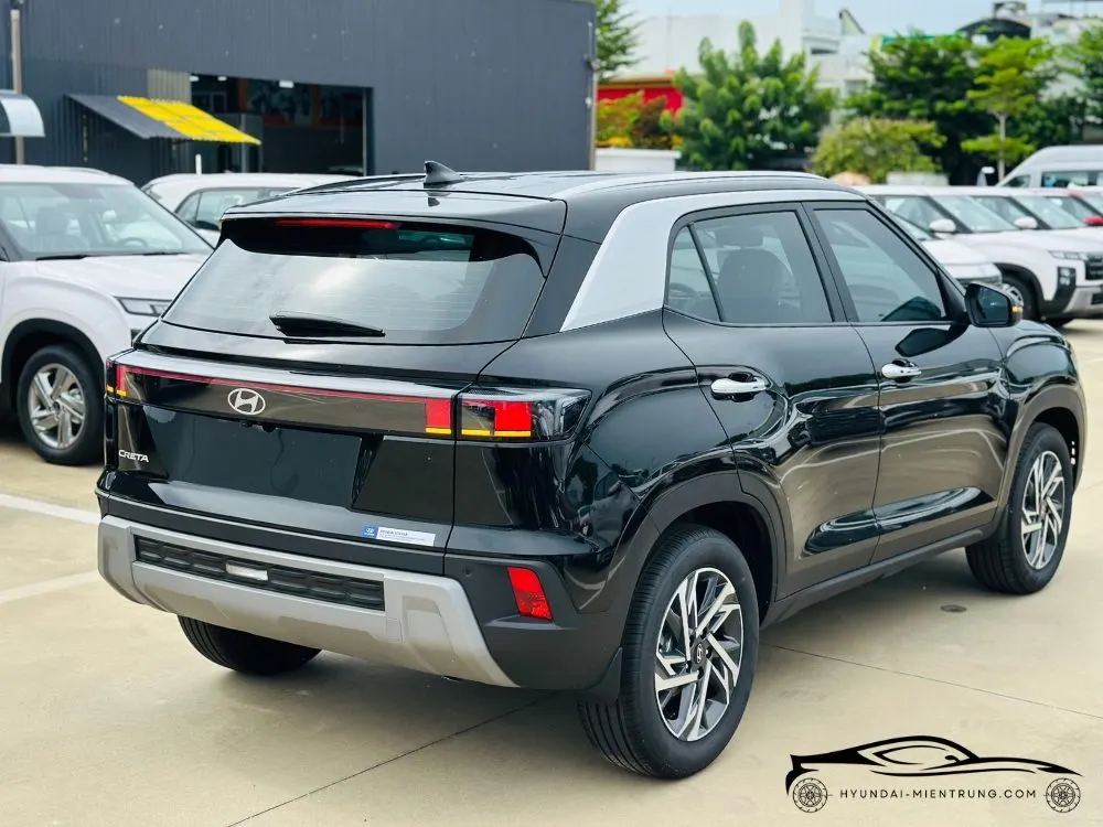 Hình ảnh xe Hyundai Creta Đặc Biệt màu Đen 2025